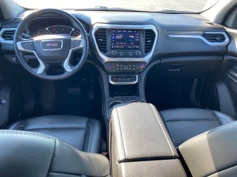 Certified 2023 GMC Acadia SLT AWD/4WD image 6