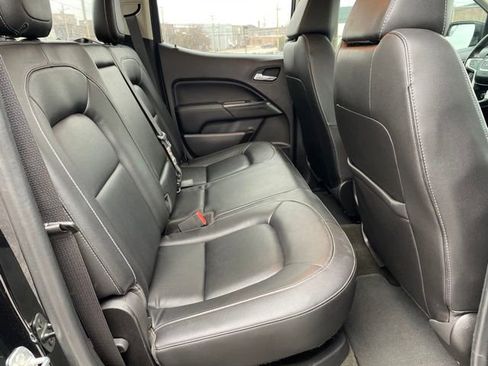 Used 2015 GMC Canyon SLT image 33