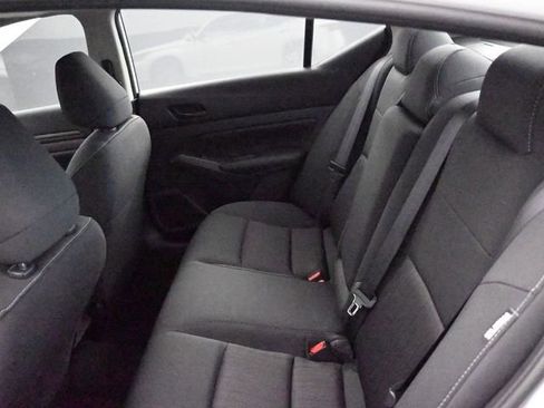 Used 2025 Nissan Altima 2.5 S FWD image 21