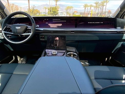 New 2025 Cadillac Escalade IQ Sport 2 image 7