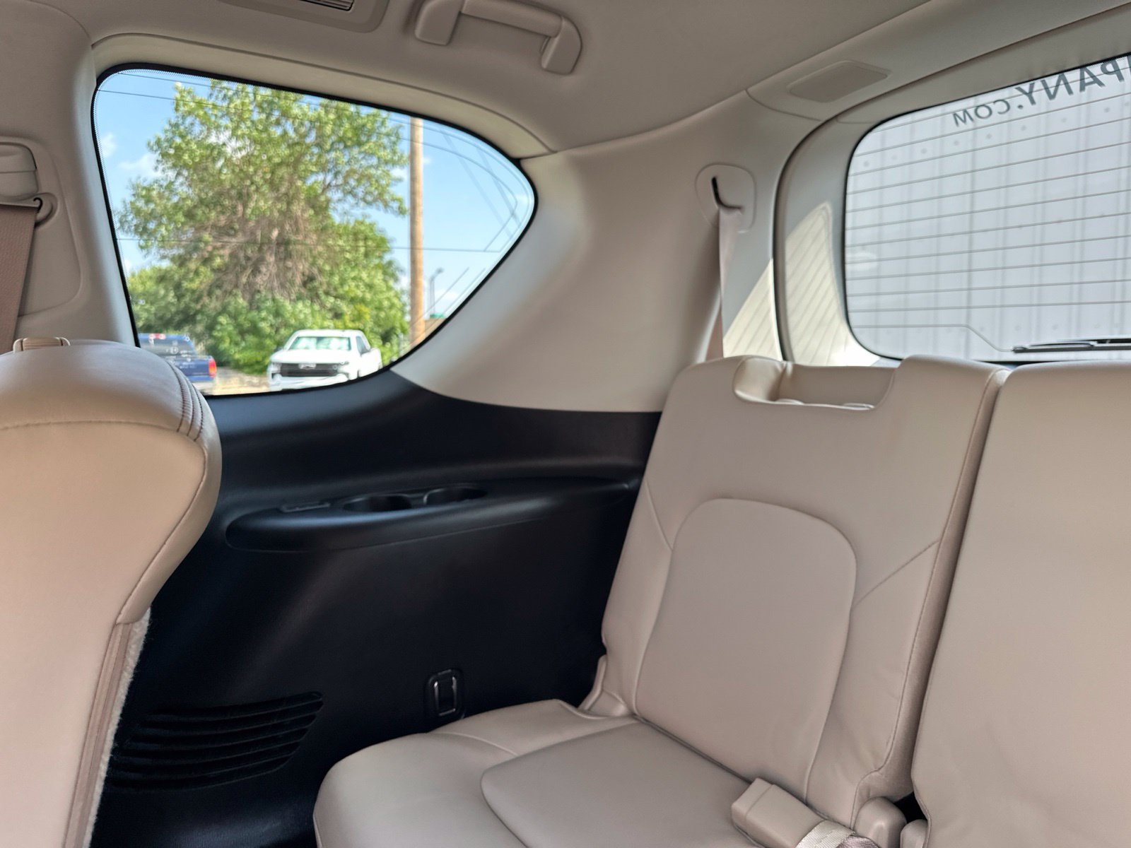 Used 2024 Nissan Armada Platinum w/ Cargo Package AWD/4WD image 28