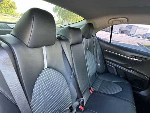 Used 2023 Toyota Camry SE FWD image 26
