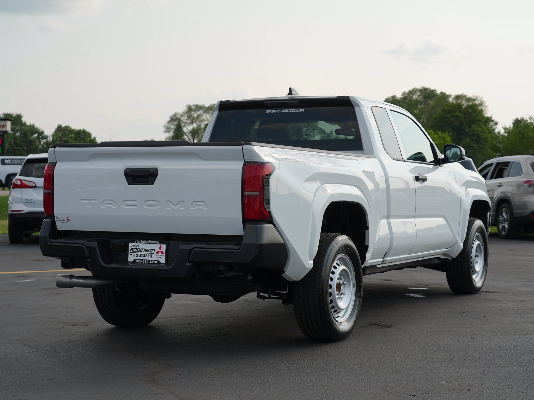 Used 2025 Toyota Tacoma SR RWD image 3