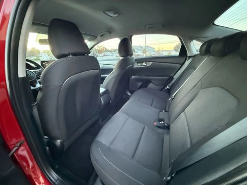 Used 2021 Kia Forte LXS image 13