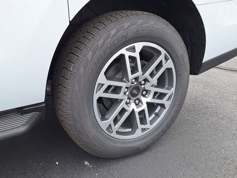 New 2025 Ford Expedition Max Active image 33