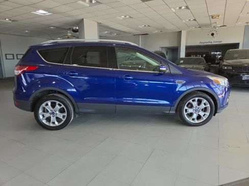 Used 2014 Ford Escape Titanium w/ Equipment Group 401A FWD image 8