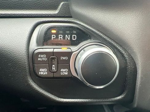Used 2023 RAM 1500 Big Horn AWD/4WD image 23