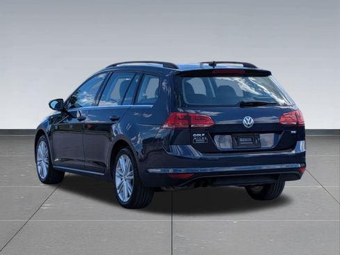 Used 2016 Volkswagen Golf Limited Edition FWD image 3