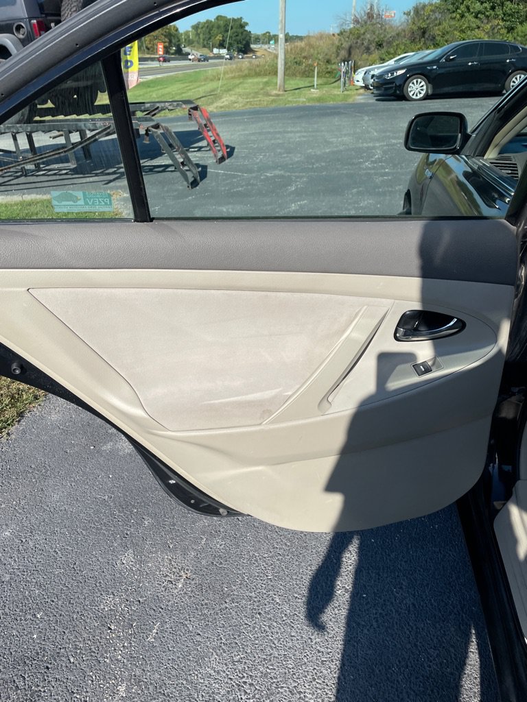 Used 2010 Toyota Camry Hybrid FWD image 15