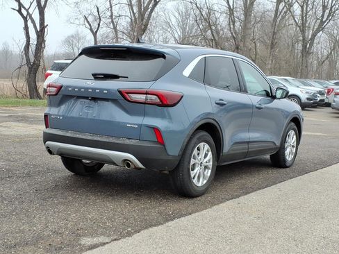 Used 2023 Ford Escape Active AWD/4WD image 7