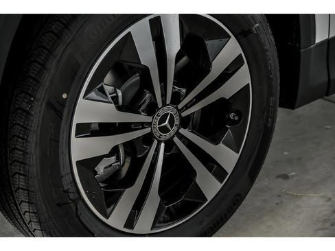 New 2026 Mercedes-Benz GLA 250 4MATIC image 5