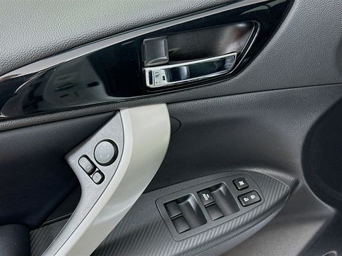 Used 2025 Mitsubishi Eclipse Cross SE image 15