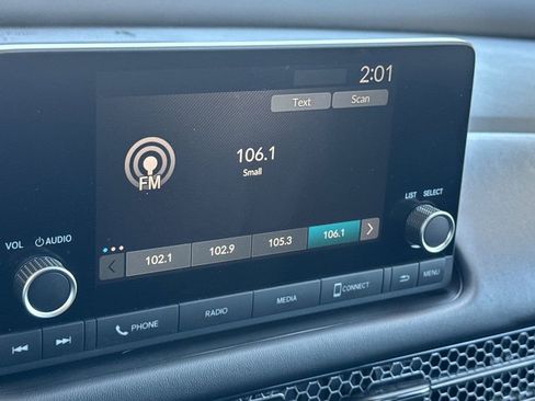 Certified 2025 Honda HR-V Sport image 20