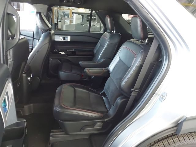 Used 2023 Ford Explorer ST-Line w/ Class IV Trailer Tow Package RWD image 37