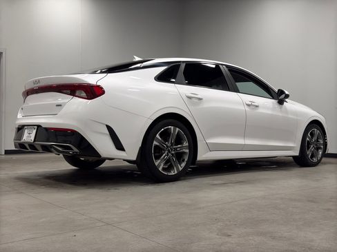 Used 2022 Kia K5 LXS image 8