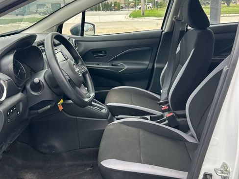 Used 2025 Nissan Versa S w/ Trunk Package FWD image 11