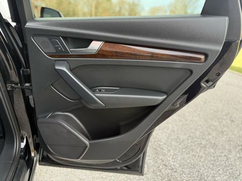 Used 2018 Audi Q5 2.0T Premium image 45