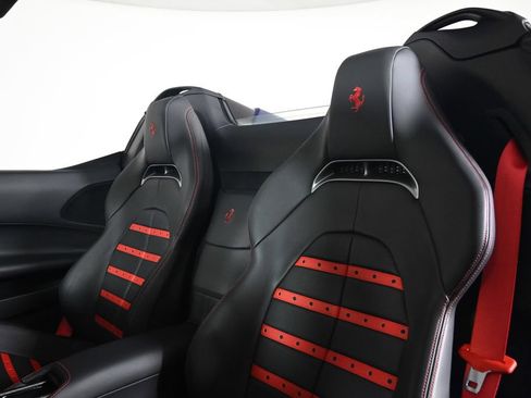 Used 2025 Ferrari SF90 Spider AWD/4WD image 19
