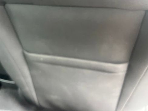 Used 2017 Ford Focus SE FWD image 19