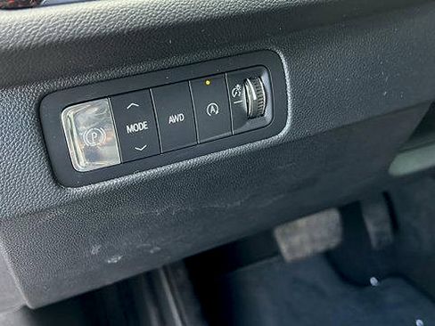 Certified 2025 Chevrolet Traverse Z71 w/ Enhanced Driving Package image 31