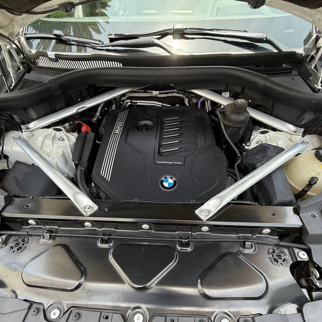 Used 2021 BMW X6 sDrive40i w/ M Sport Package RWD image 20