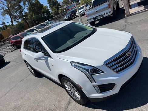 Used 2017 Cadillac XT5 Luxury w/ Driver Awareness Package AWD/4WD image 50