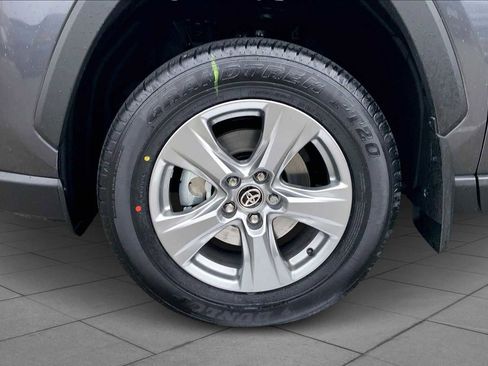 New 2025 Toyota RAV4 XLE image 11