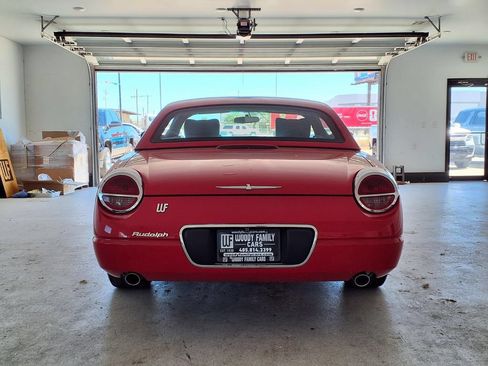 Used 2002 Ford Thunderbird RWD image 17