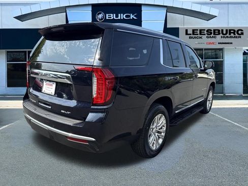 Used 2023 GMC Yukon SLT w/ SLT Premium Package AWD/4WD image 7