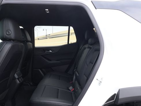 New 2026 Chevrolet Equinox LT w/ Convenience Package II image 35