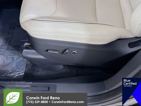 Used 2023 Tesla Model X Plaid image 21