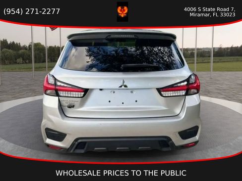 Used 2020 Mitsubishi Outlander Sport ES image 5