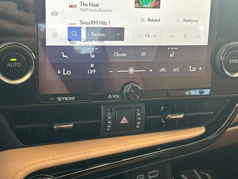 Certified 2024 Lexus NX 250 FWD image 25