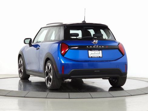 Used 2025 MINI Cooper S FWD image 5