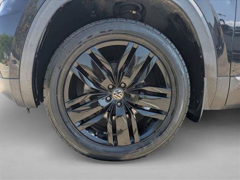 Used 2019 Volkswagen Atlas SEL Premium AWD/4WD image 24
