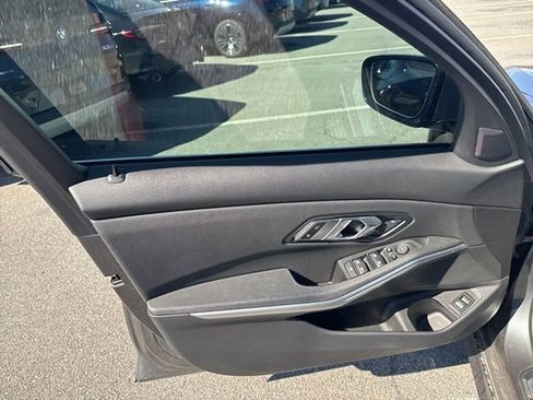 Used 2020 BMW 330i xDrive 330i xDrive w/ Driving Assistance Package image 16