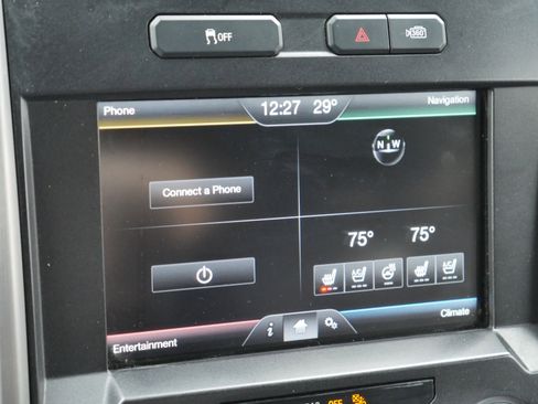 Used 2015 Ford F150 Platinum w/ Equipment Group 701A Luxury image 12