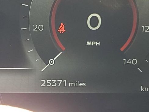 Certified 2024 Nissan Ariya AWD image 33