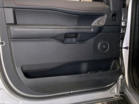Used 2023 Ford Expedition Limited RWD image 25
