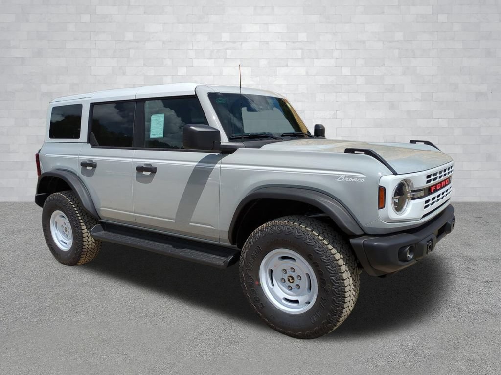 New 2026 Ford Bronco Heritage Edition AWD/4WD image 2