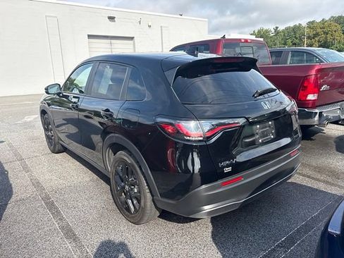 Used 2025 Honda HR-V Sport image 6