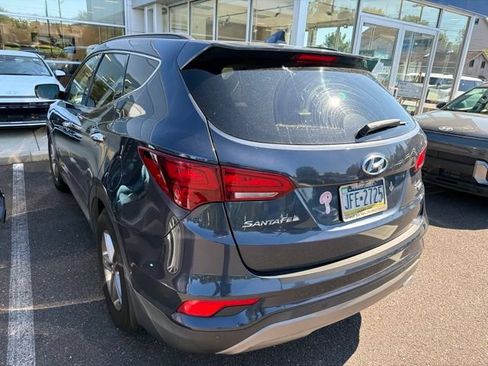 Used 2017 Hyundai Santa Fe Sport w/ 2.4L Tech Package 04 AWD/4WD image 7
