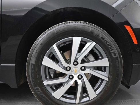 Used 2022 Chevrolet Equinox Premier FWD image 10