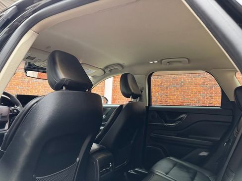 Used 2023 Lincoln Corsair FWD image 24