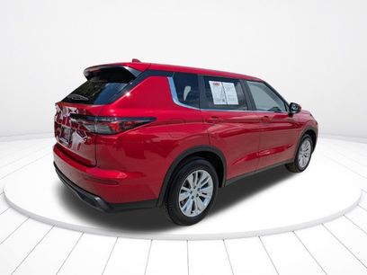 Used 2026 Mitsubishi Outlander ES