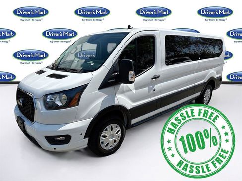 Used 2024 Ford Transit 350 XLT image 3