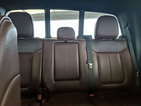 Used 2014 Ford F150 King Ranch w/ King Ranch Luxury Package image 29