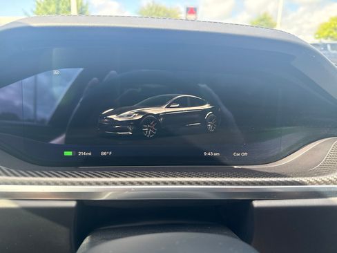 Used 2025 Tesla Model S Plaid AWD/4WD image 9