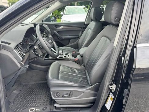 Certified 2023 Audi Q5 Premium Plus w/ Convenience Package AWD/4WD image 23