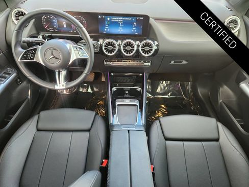 Certified 2025 Mercedes-Benz GLA 250 image 2